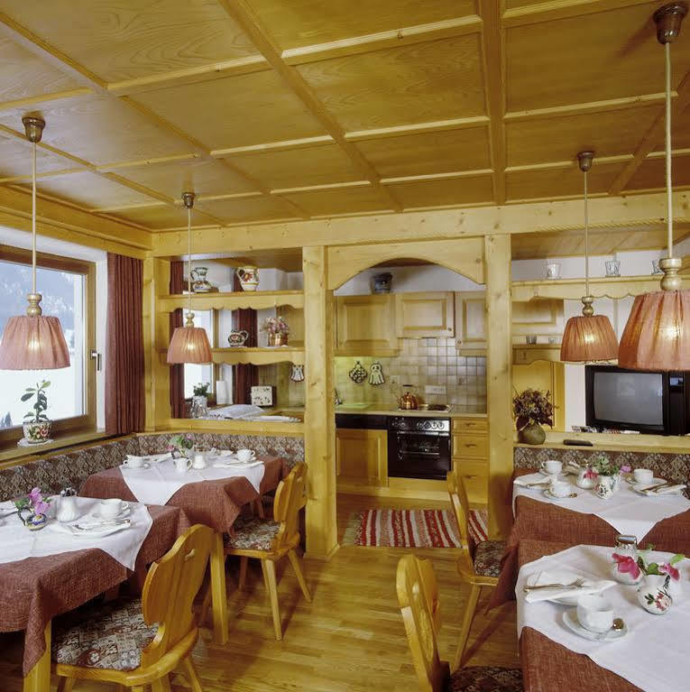 Hotel Gsallbach Kaunertal Exterior photo